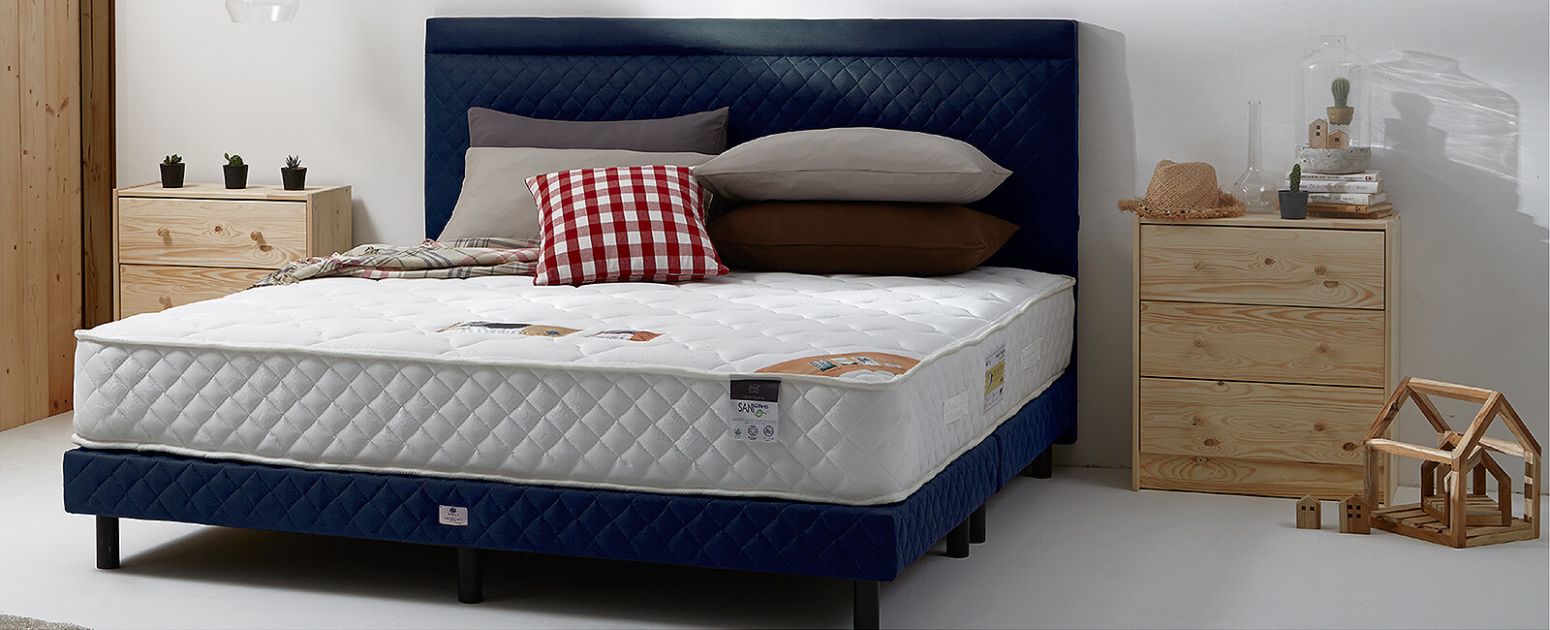 mattress for lotus crib
